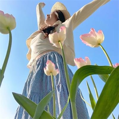 林中怪人封面